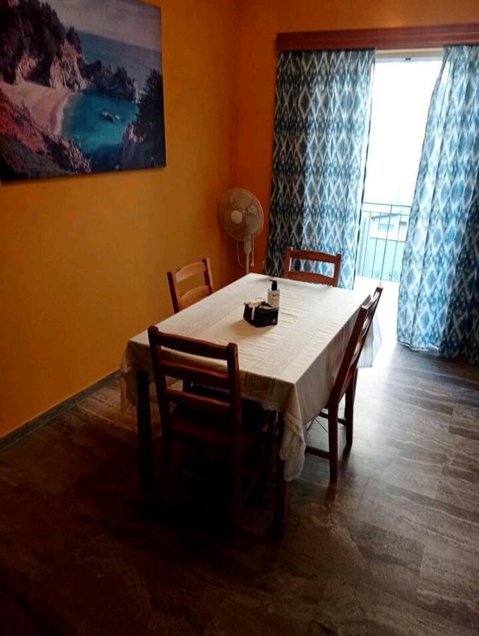 Όμορφο Και Ευρύχωρο Διαμέρισμα Με Θέα! Apartment Нафплион Екстериор снимка
