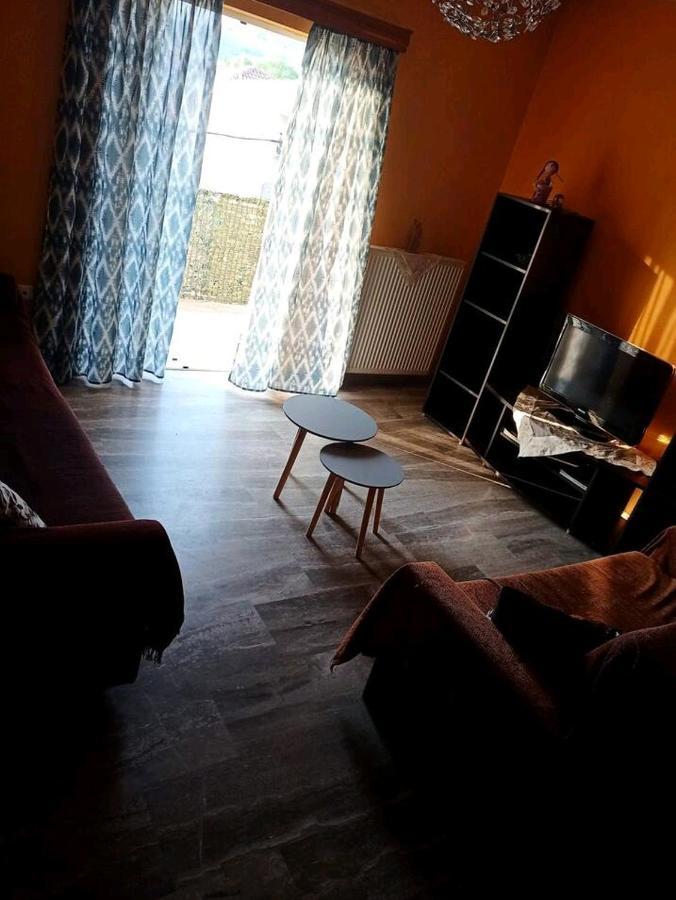 Όμορφο Και Ευρύχωρο Διαμέρισμα Με Θέα! Apartment Нафплион Екстериор снимка